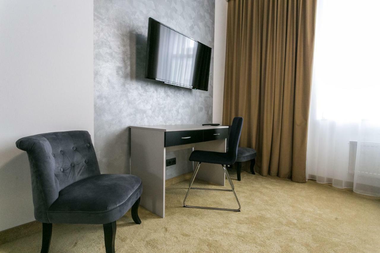 Apart Hotel Golden Apartments Kosice Exterior photo